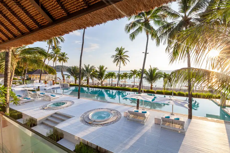 Gallery -  Room  - Ocean View Suite - Pool view